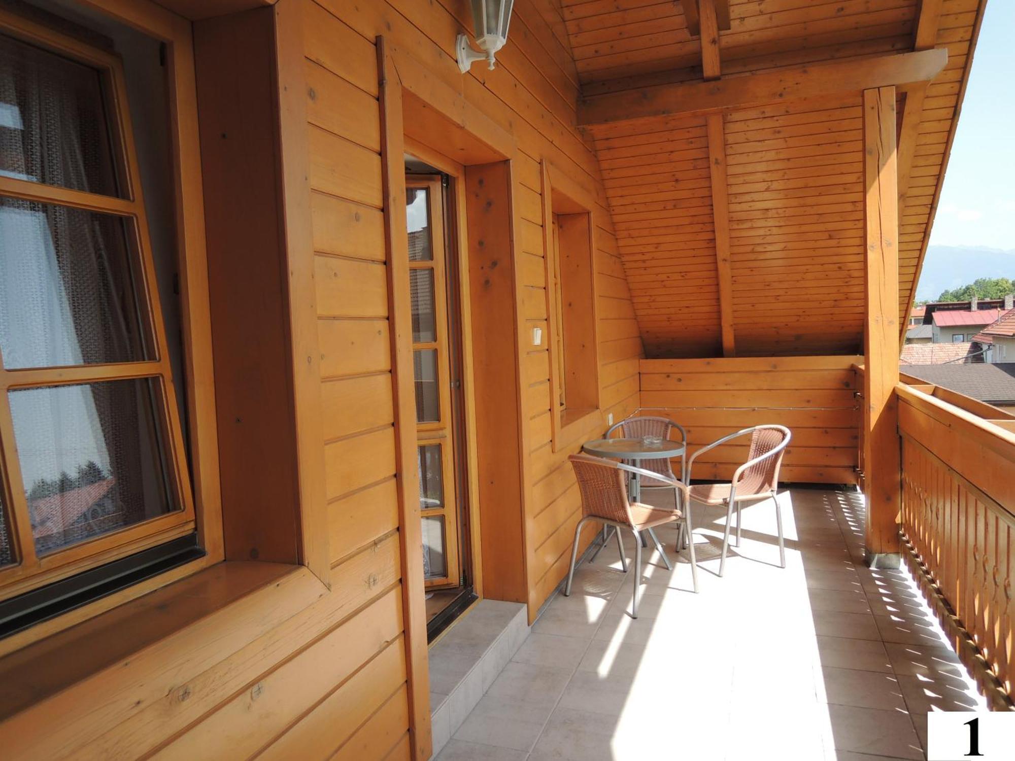 Privat Alenka Hotel Liptovsky Mikulas Luaran gambar